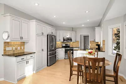 14518 Chateau Court, Burnsville, MN 55306 - Photo 13