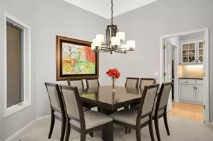 14518 Chateau Ct, Burnsville, MN 55306 - Photo 9