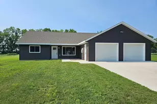 141 Washington St, Walnut Grove, MN 56180 - Photo 25