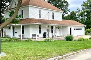 303 2nd St NW, Stewartville, MN 55976 - Photo 5