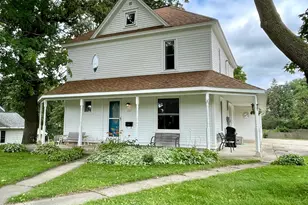 303 2nd St NW, Stewartville, MN 55976 - Photo 9