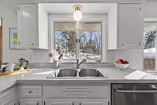 3080 Oxford St N, Roseville, MN 55113 - Photo 19