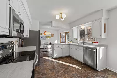 3080 Oxford Street N, Roseville, MN 55113 - Photo 17