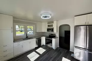 612 16th St N, Moorhead, MN 56560 - Photo 17