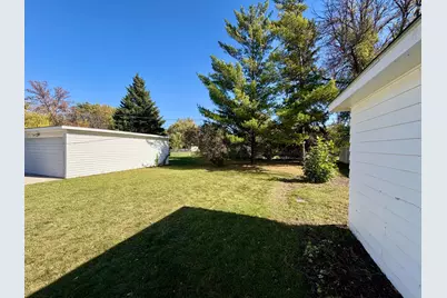 612 16th Street N, Moorhead, MN 56560 - Photo 5