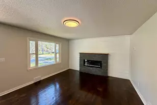 612 16th St N, Moorhead, MN 56560 - Photo 9