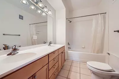 820 Emerald Street #402, Saint Paul, MN 55114 - Photo 15