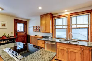 2025 Franklin Ave SE, Minneapolis, MN 55414 - Photo 17