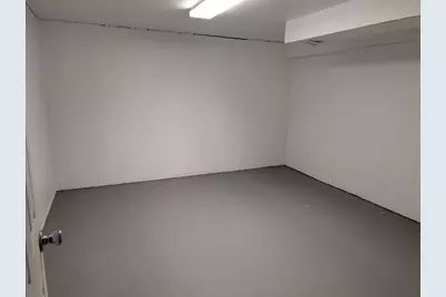 1306 12th Street NW, Austin, MN 55912 - Photo 25