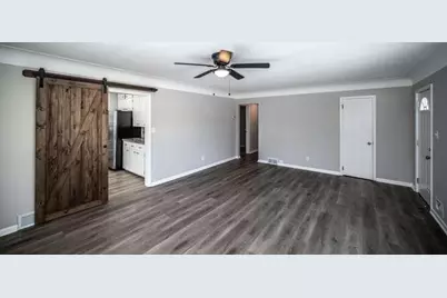 736 3rd Avenue E, Shakopee, MN 55379 - Photo 11