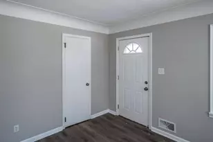 736 3rd Ave E, Shakopee, MN 55379 - Photo 9