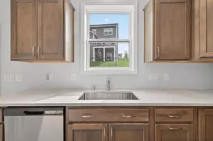 1081 Oakwood Rd, Newport, MN 55055 - Photo 35