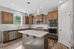 1081 Oakwood Rd, Newport, MN 55055 - Photo 31