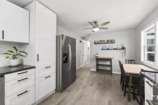 9090 Jamaca Ct N, Lake Elmo, MN 55042 - Photo 7