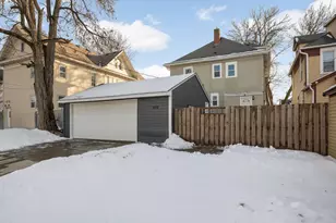 909 Marshall Ave, Saint Paul, MN 55104 - Photo 39