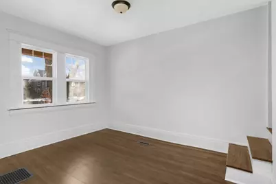 909 Marshall Avenue, Saint Paul, MN 55104 - Photo 13