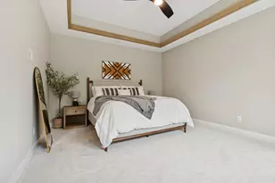 2706 Lakeview Ct, Little Canada, MN 55117 - Photo 35