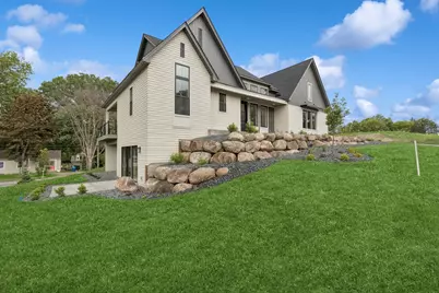 2706 Lakeview Court, Little Canada, MN 55117 - Photo 3