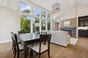 2706 Lakeview Ct, Little Canada, MN 55117 - Photo 15