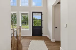 2706 Lakeview Ct, Little Canada, MN 55117 - Photo 11