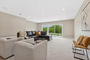 2706 Lakeview Ct, Little Canada, MN 55117 - Photo 51