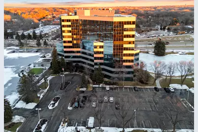 5601 Smetana Drive #808, Hopkins, MN 55343 - Photo 3