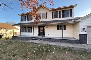 2424 Briar Oakes Blvd, Monticello, MN 55362 - Photo 1