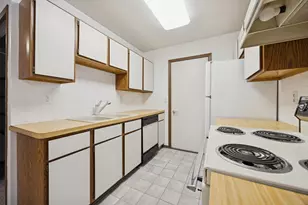 6510 83rd Ct N, Brooklyn Park, MN 55445 - Photo 9