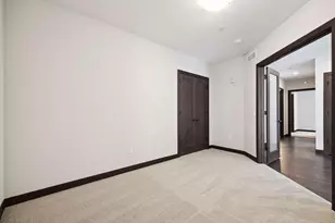 253 Lake Street E, Wayzata, MN 55391 - Photo 27