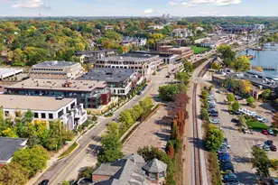 253 Lake Street E, Wayzata, MN 55391 - Photo 7