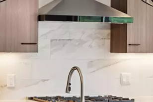 253 Lake Street E, Wayzata, MN 55391 - Photo 17