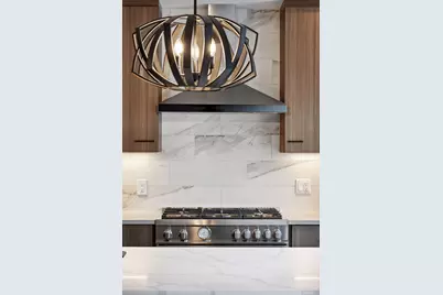 253 Lake Street E #309, Wayzata, MN 55391 - Photo 15