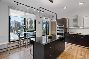 1240 S 2nd St, Minneapolis, MN 55415 - Photo 9