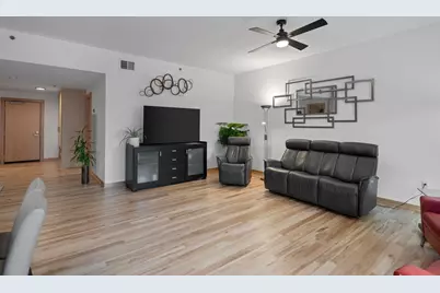 1240 S 2nd Street #306, Minneapolis, MN 55415 - Photo 5