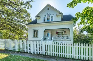 322 3rd Ave SE, Pelican Rapids, MN 56572 - Photo 1