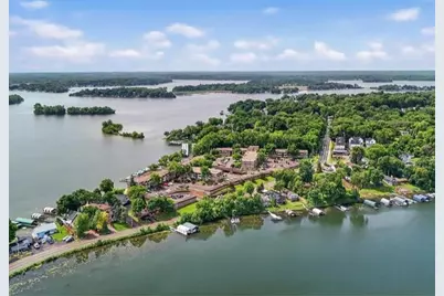 4387 Wilshire Boulevard #111, Mound, MN 55364 - Photo 3