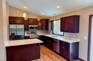 358 29th Ave SE, Saint Cloud, MN 56304 - Photo 3