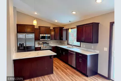 358 29th Avenue SE, Saint Cloud, MN 56304 - Photo 3
