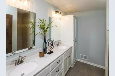 2524 Buchanan Lane S, Cambridge, MN 55008 - Photo 15