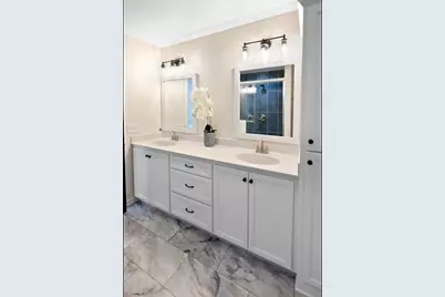 2524 Buchanan Lane S, Cambridge, MN 55008 - Photo 27