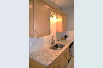 615 Taylor Street NE, Minneapolis, MN 55413 - Photo 13