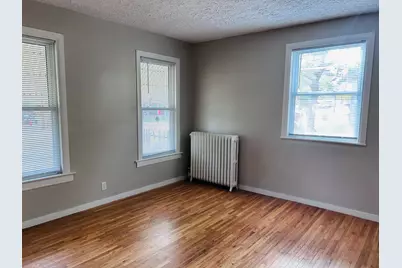 567 Livingston Avenue, Saint Paul, MN 55107 - Photo 3