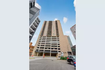 66 9th Street E #1313, Saint Paul, MN 55101 - Photo 29