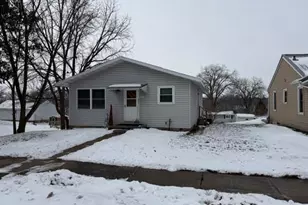 140 2nd Ave SW, Spring Grove, MN 55974 - Photo 1