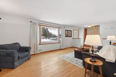 8190 Ingberg Trail S, Cottage Grove, MN 55016 - Photo 9