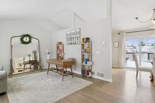 9392 Cortland Rd, Woodbury, MN 55125 - Photo 5