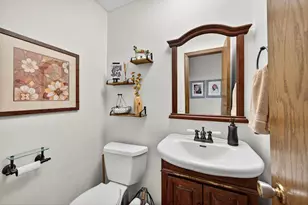 5512 Hillside Ct, Edina, MN 55439 - Photo 33