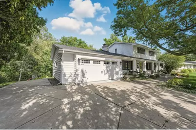 5512 Hillside Court, Edina, MN 55439 - Photo 3