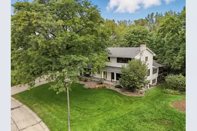 5512 Hillside Court, Edina, MN 55439 - Photo 7