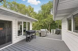 5512 Hillside Ct, Edina, MN 55439 - Photo 39